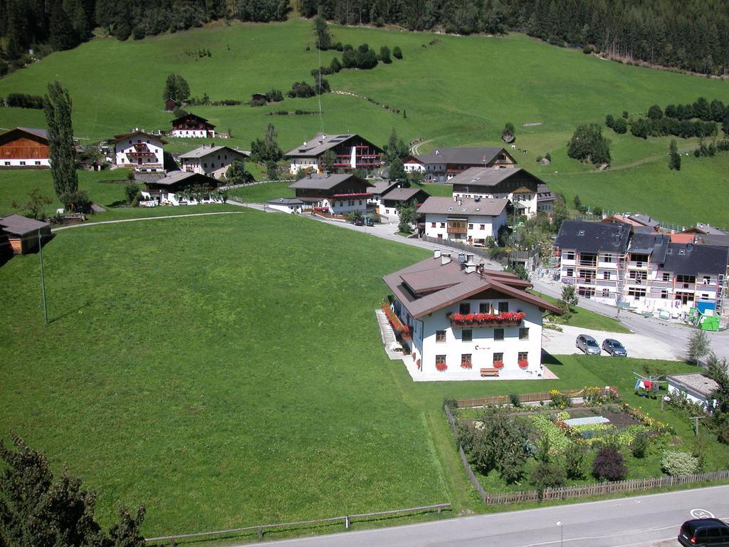 Obermairhof Apartment Сан Джакомо Екстериор снимка